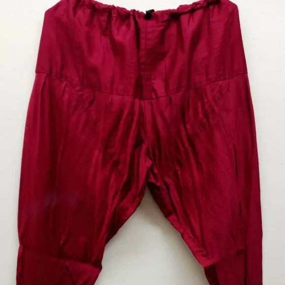 Dachine Red - Picture 2 of 2